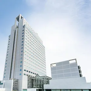 https://yokohama-techno-tower-famiel.kanagawa-hotels.com